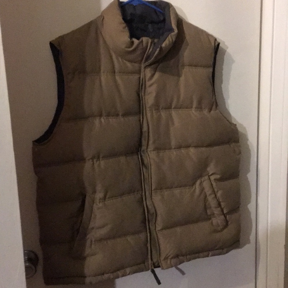 NEW puff vest, great gift item